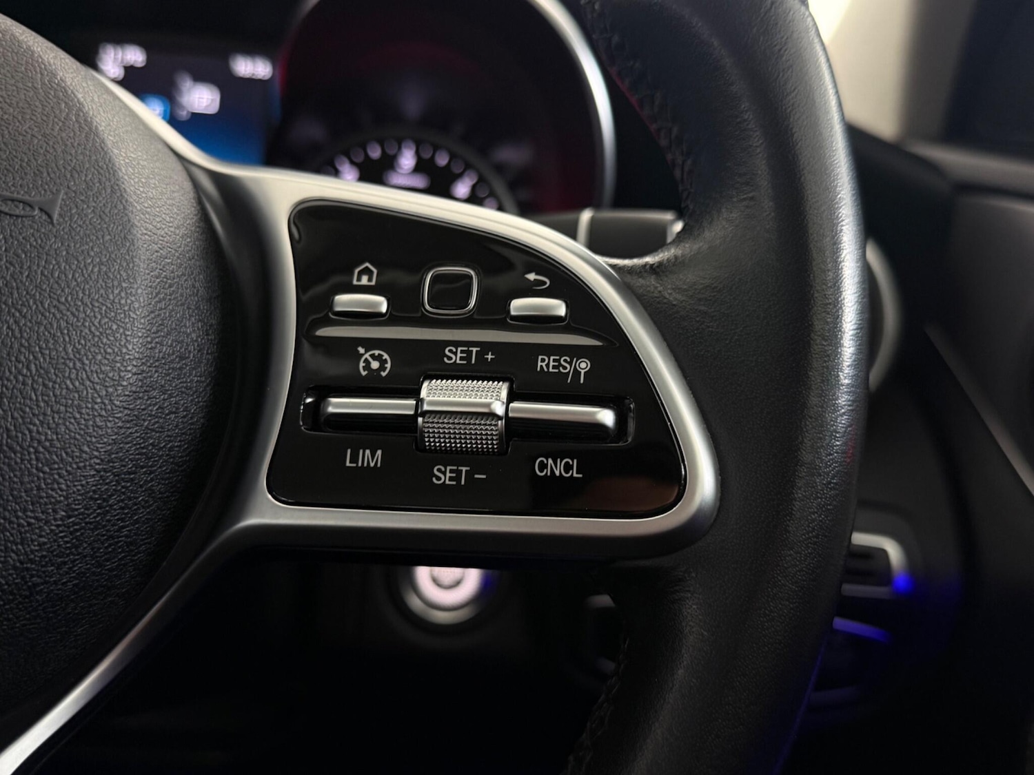 Used Mercedes-Benz C Class 2019 for sale - 77640050: Photo 18