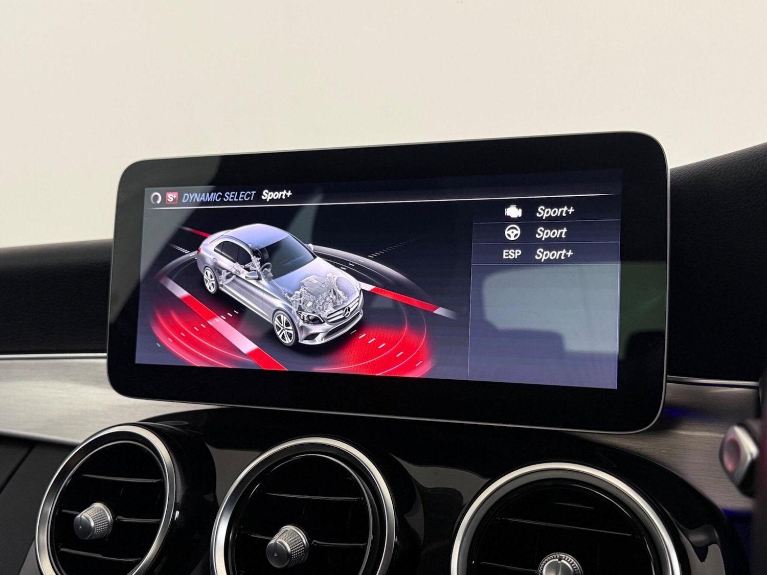 Used Mercedes-Benz C Class 2019 for sale - 77640050: Photo 26