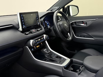 Used Toyota RAV4 2019 for sale - 79329053: Photo