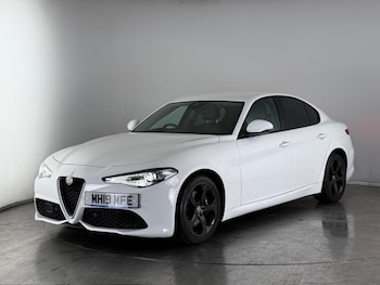 Used Alfa Romeo Giulia 2019 for sale - 76468457: Photo