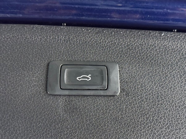 Used Audi Q5 2017 for sale - 75347479: Photo 10