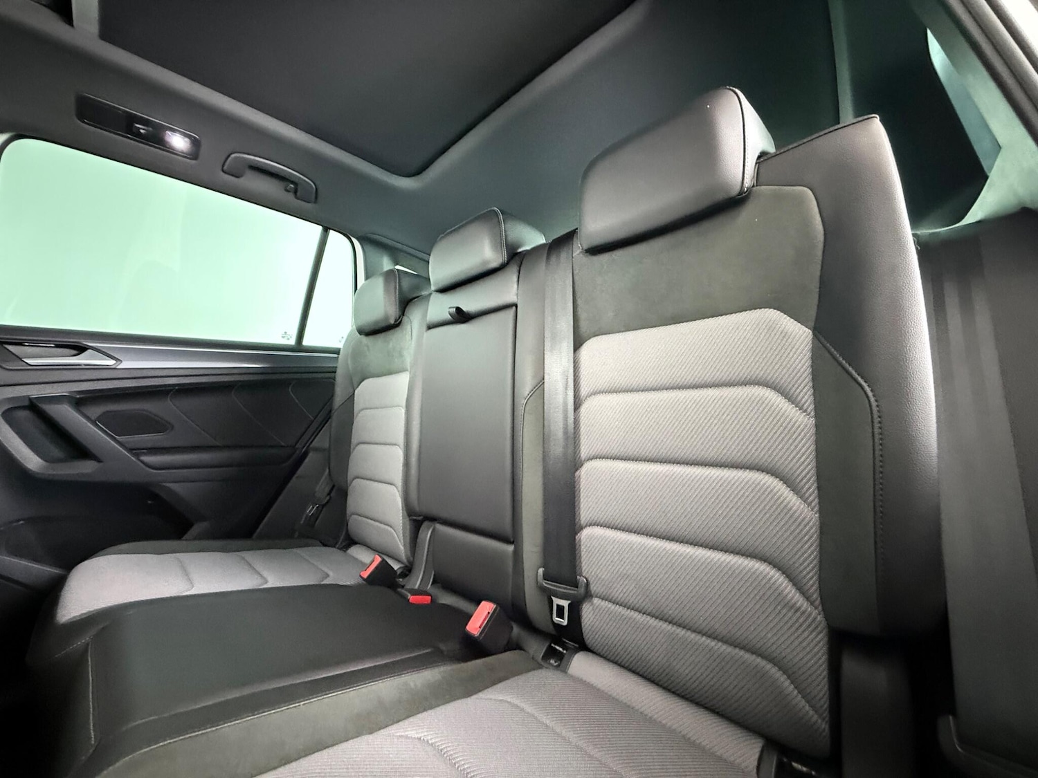 Used Volkswagen Tiguan 2018 for sale - 77181313: Photo 16