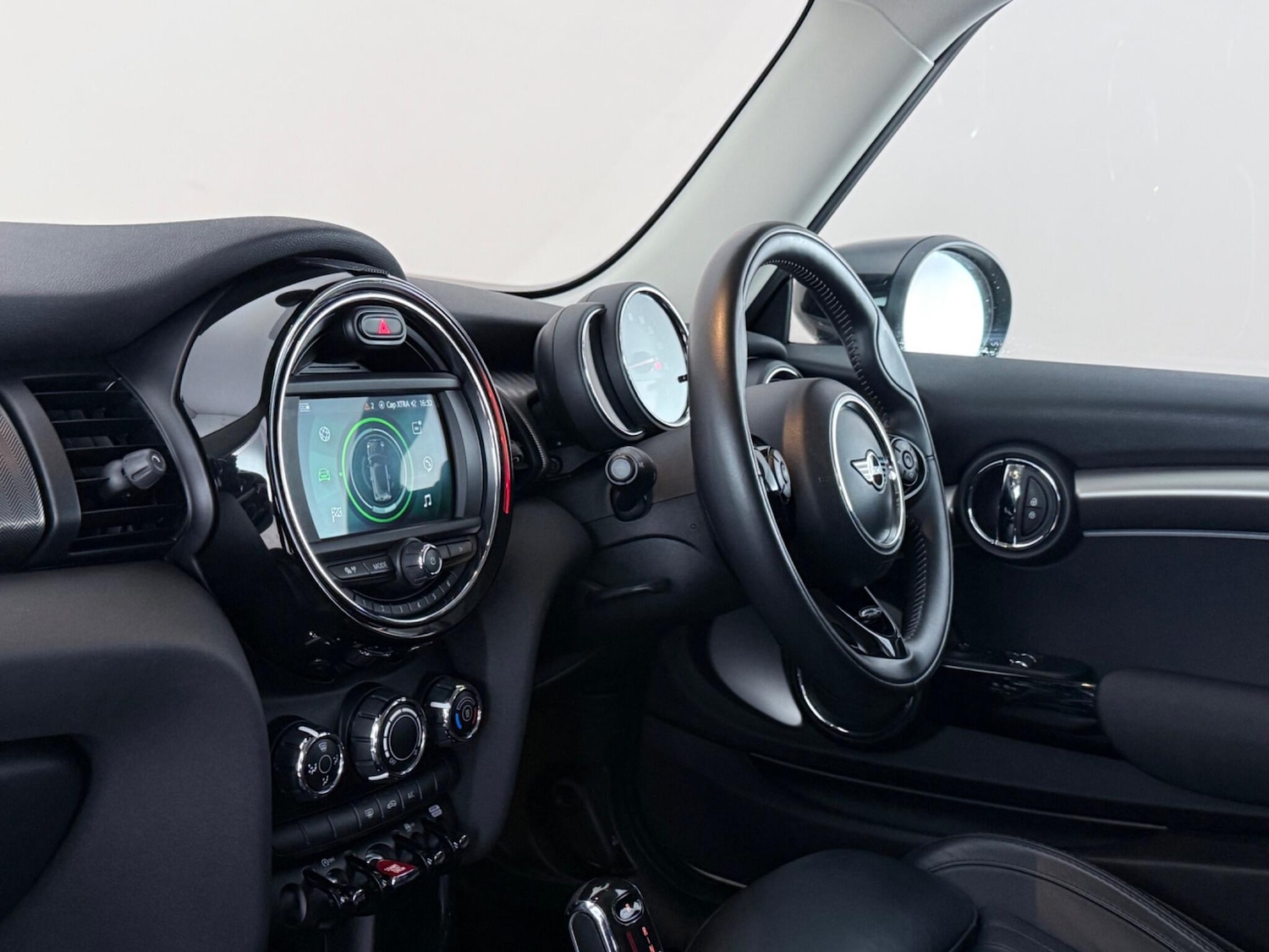 Used MINI Hatch 2020 for sale - 78087268: Photo 13