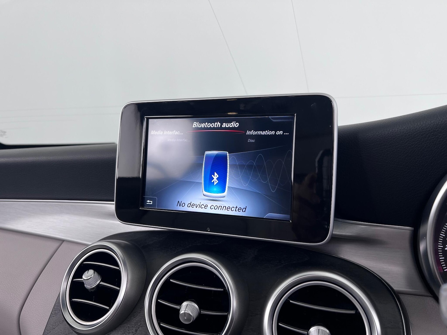 Used Mercedes-Benz C Class 2017 for sale - 77260309: Photo 28