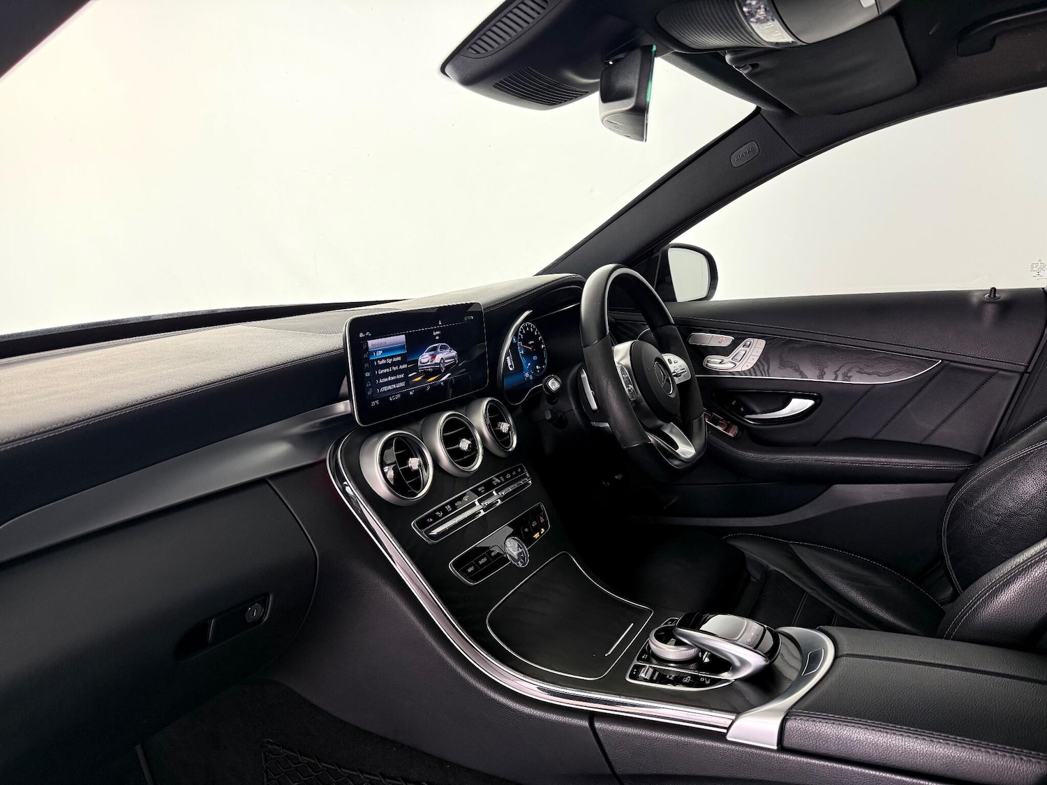 Used Mercedes-Benz C Class 2021 for sale - 76468143: Photo 22