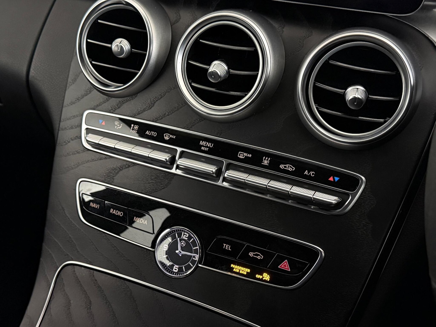 Used Mercedes-Benz C Class 2021 for sale - 76468143: Photo 39