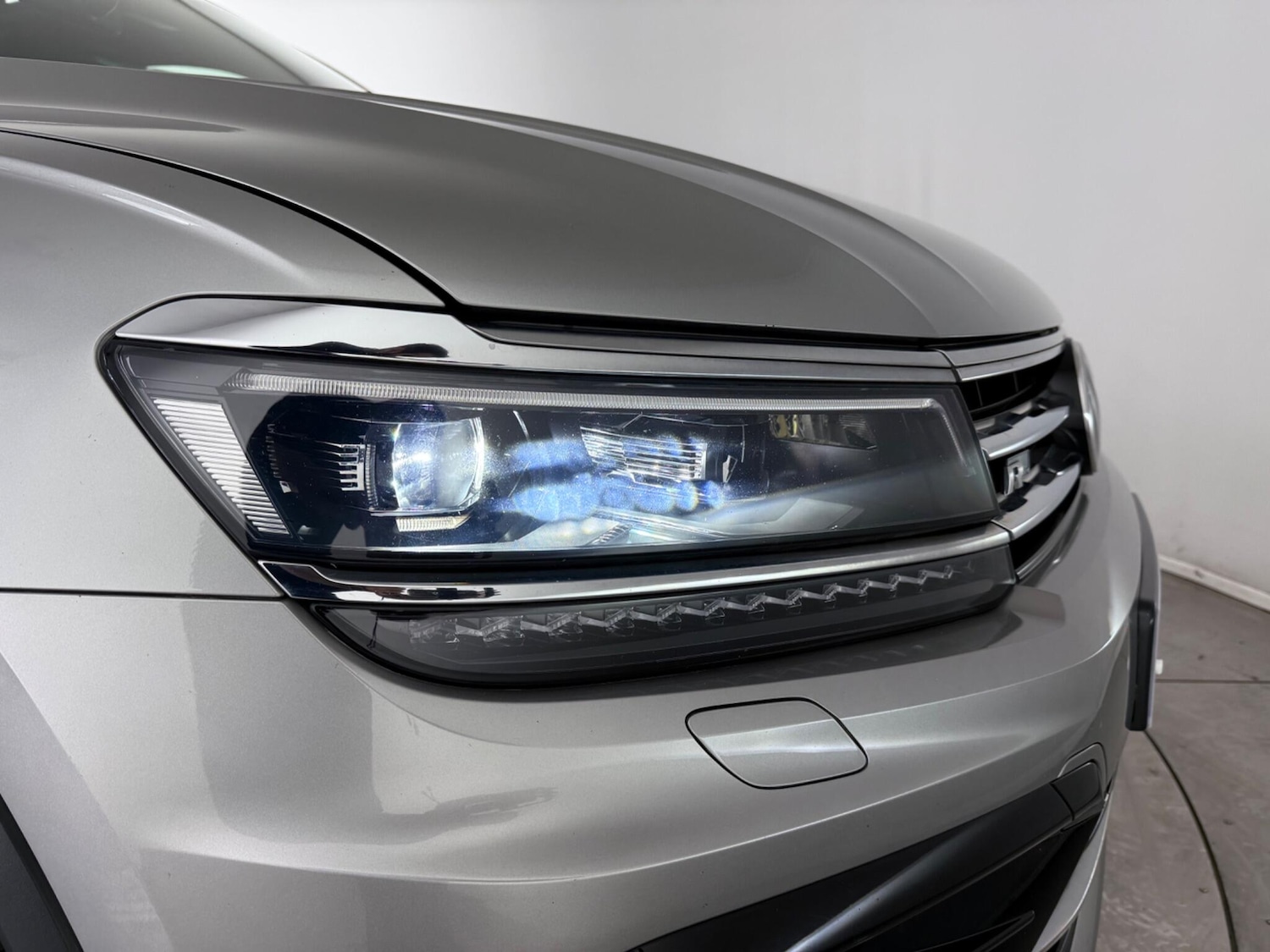 Used Volkswagen Tiguan 2018 for sale - 76468476: Photo 13