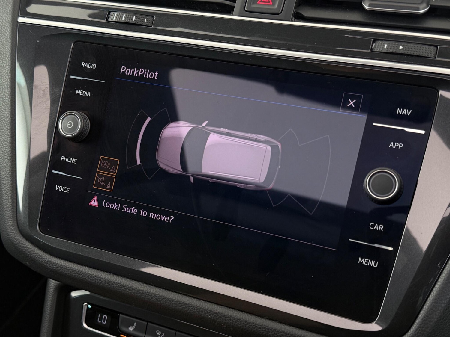 Used Volkswagen Tiguan 2018 for sale - 76468476: Photo 34