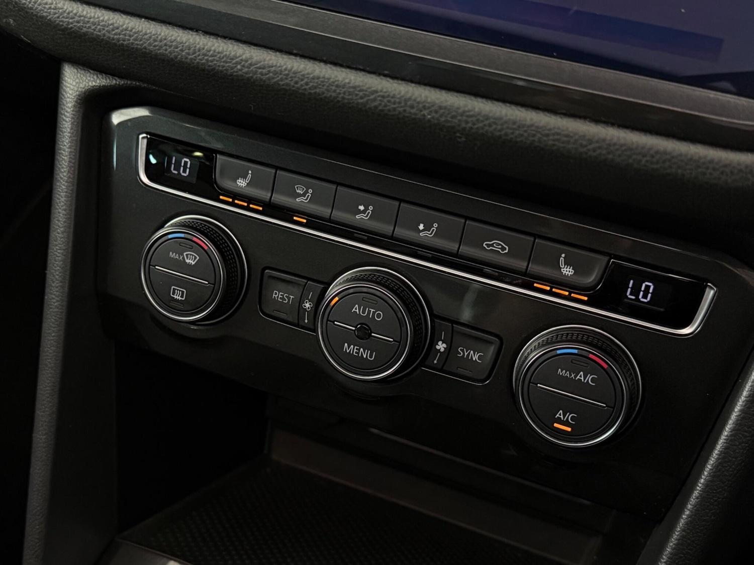 Used Volkswagen Tiguan 2018 for sale - 76468476: Photo 46