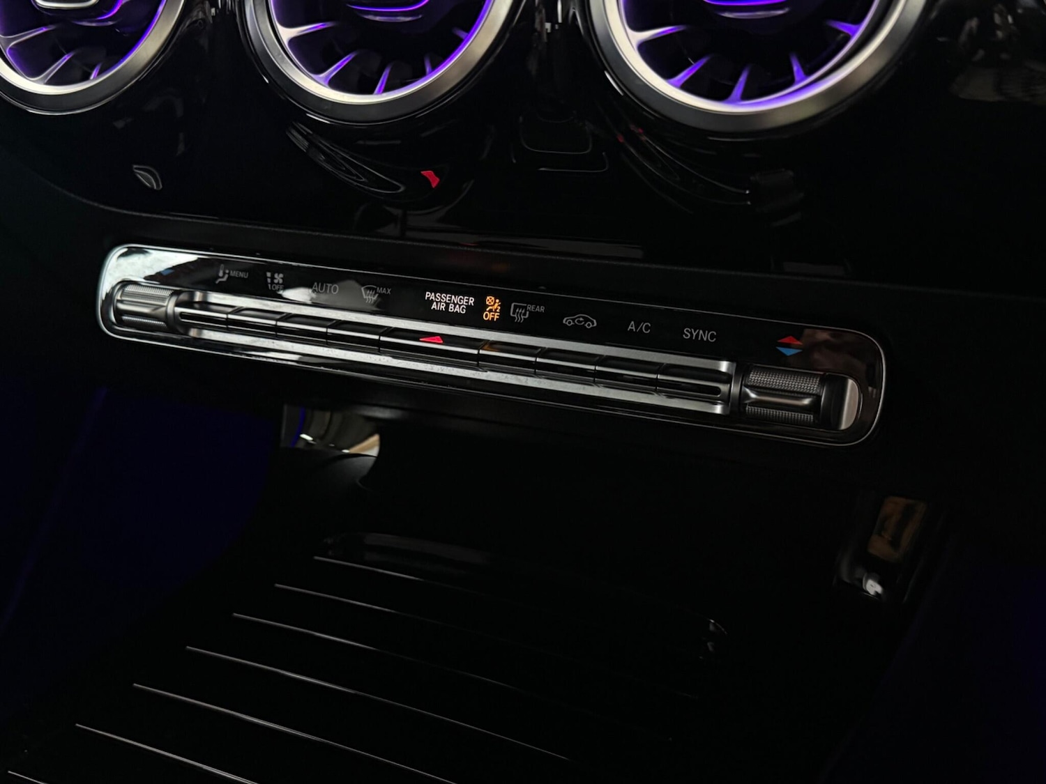 Used Mercedes-Benz A-Class 2022 for sale - 77243376: Photo 33