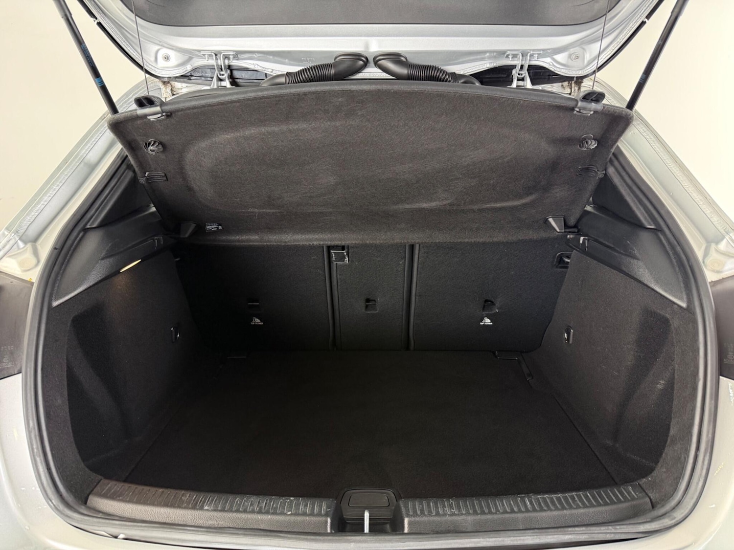 Used Mercedes-Benz A-Class 2020 for sale - 77760542: Photo 8