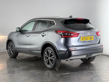 Used Nissan Qashqai 2018 for sale - 76468472: Photo