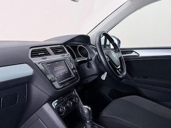 Used Volkswagen Tiguan 2016 for sale - 79431011: Photo