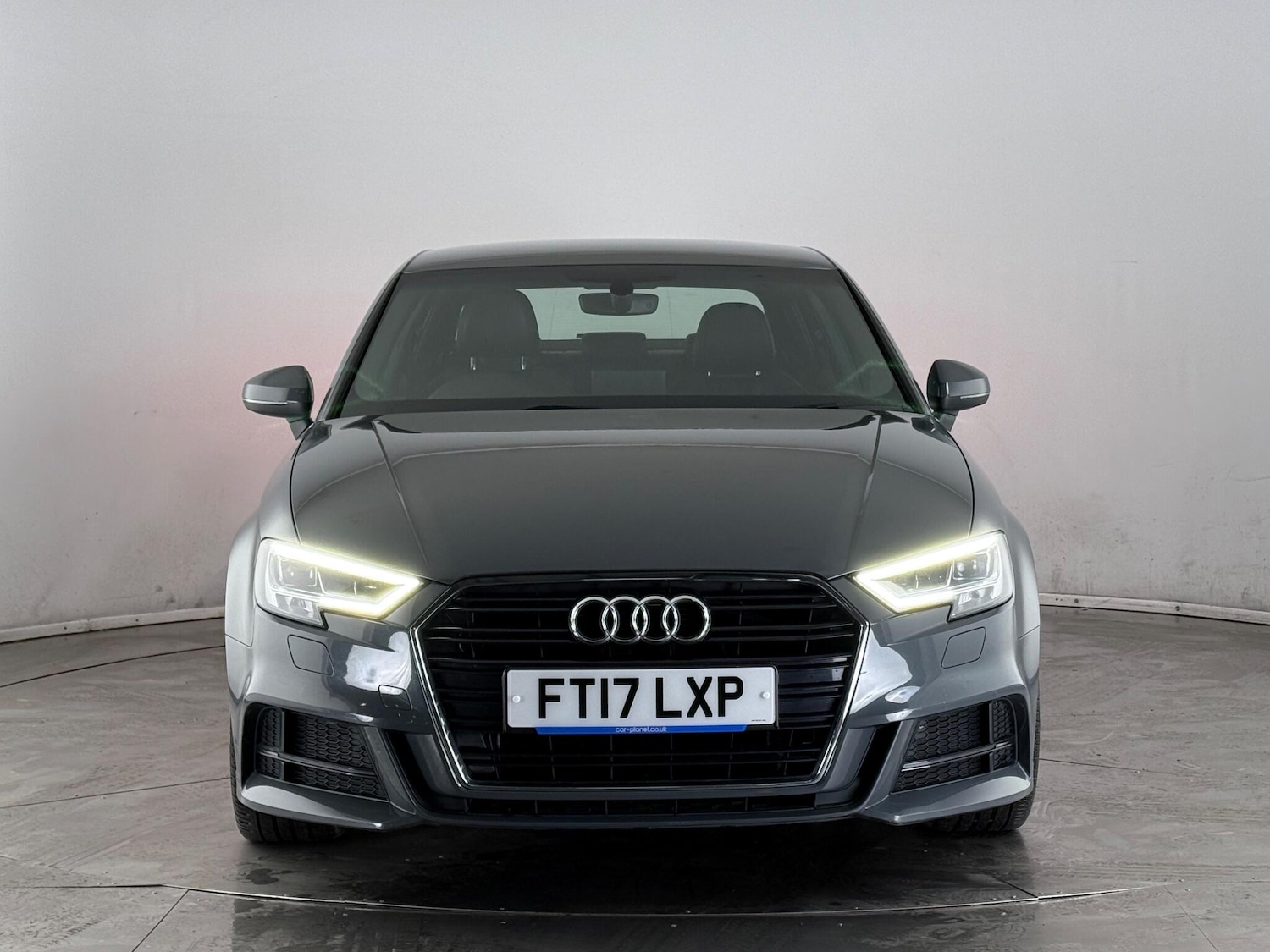 Used Audi A3 2017 for sale - 77268284: Photo 2