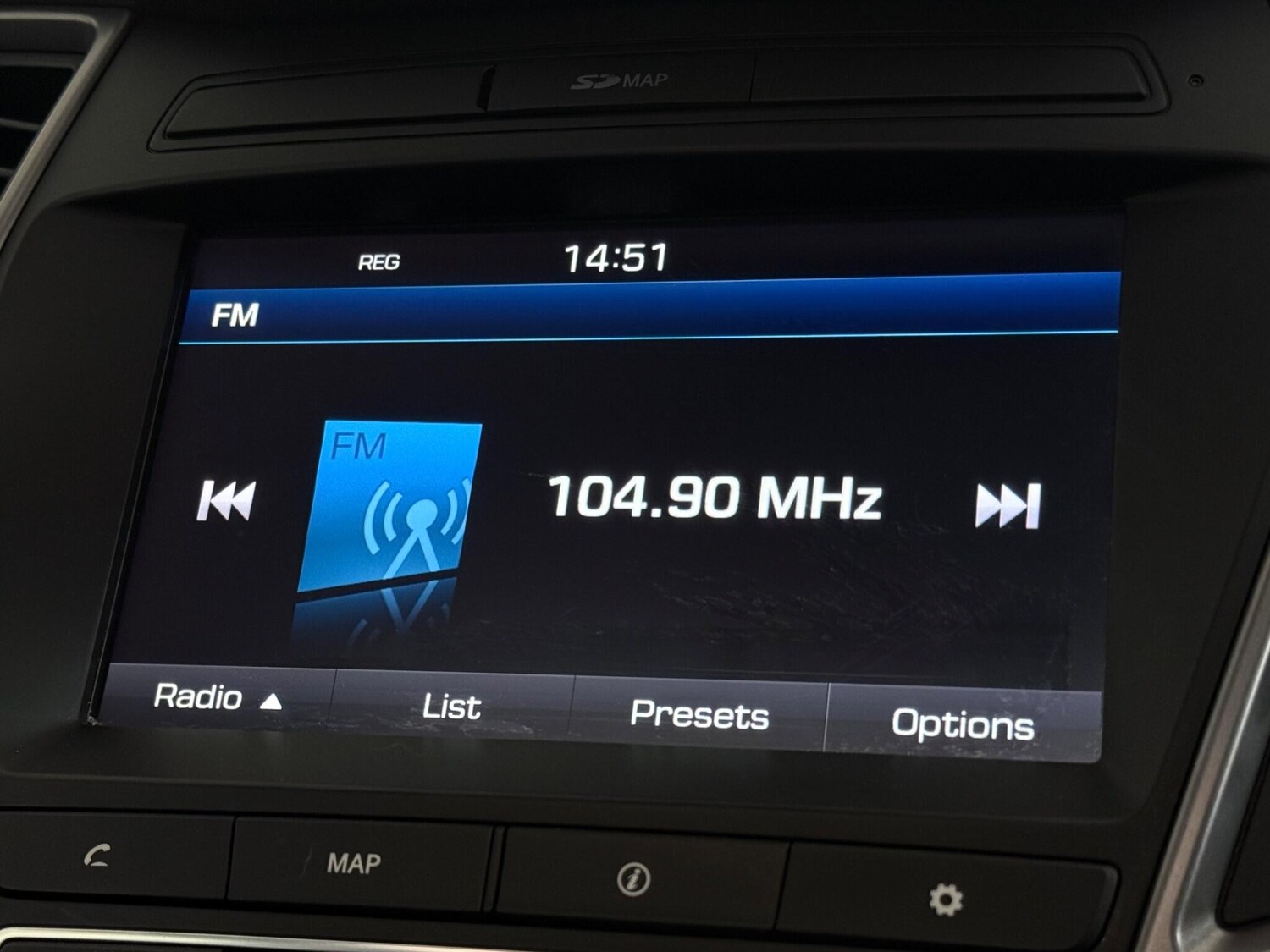 Used Hyundai Santa Fe 2016 for sale - 78107127: Photo 26