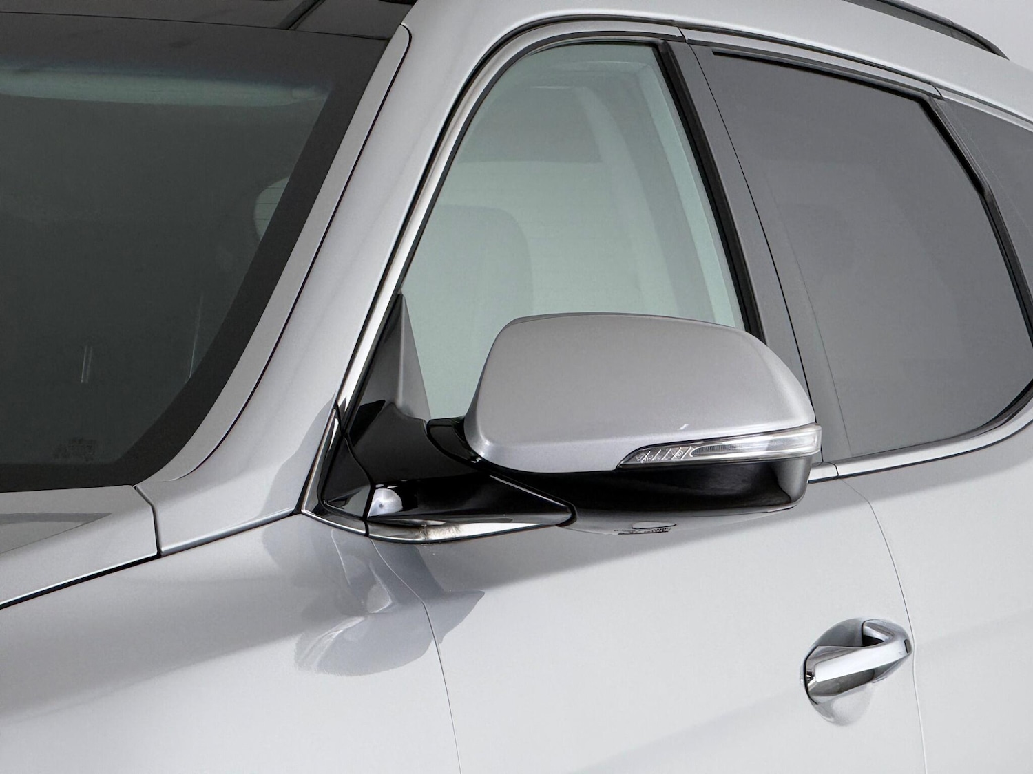 Used Hyundai Santa Fe 2016 for sale - 78107127: Photo 35