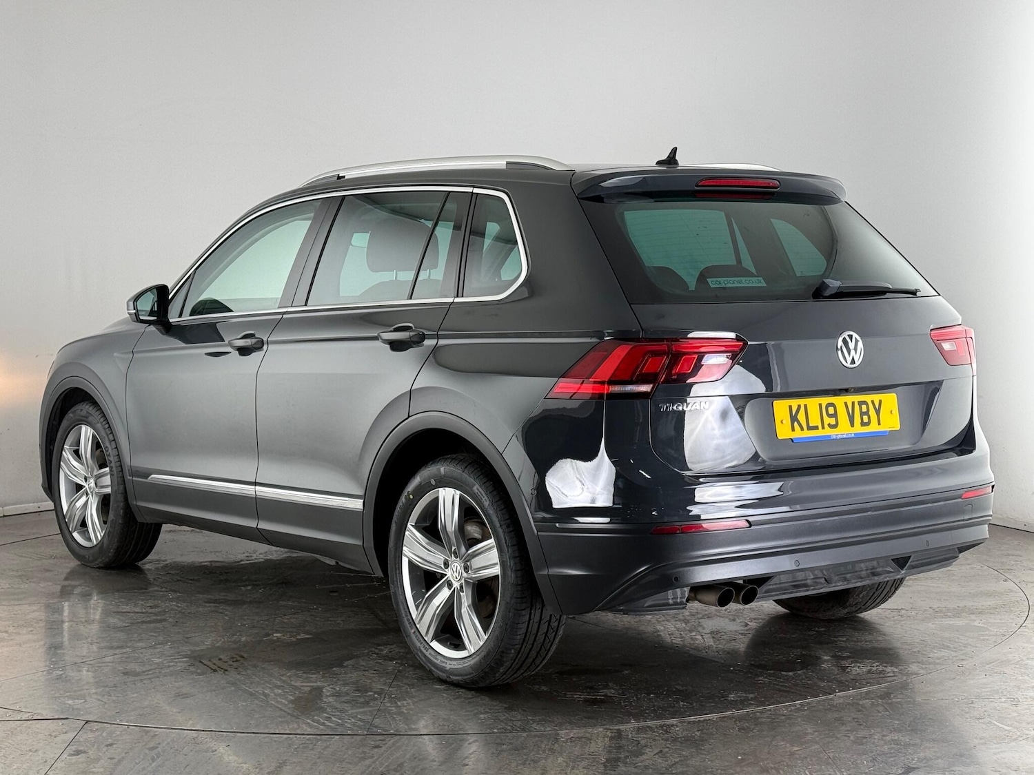 Used Volkswagen Tiguan 2019 for sale - 76468151: Photo 4