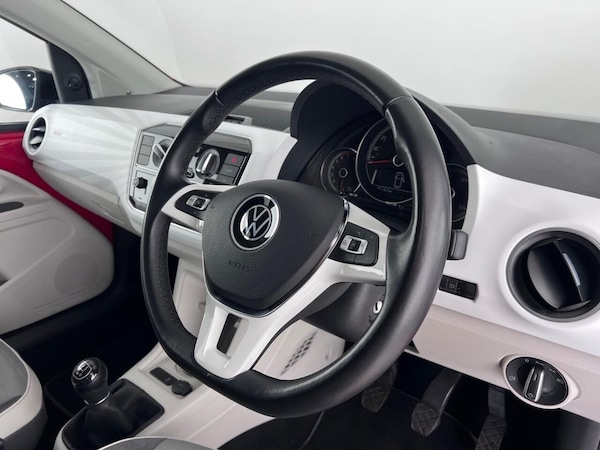 Used Volkswagen up! 2021 for sale - 73464911: Photo 31