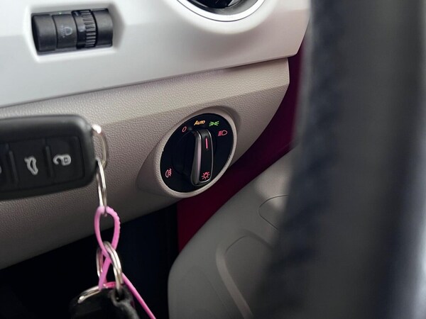Used Volkswagen up! 2021 for sale - 73464911: Photo 43