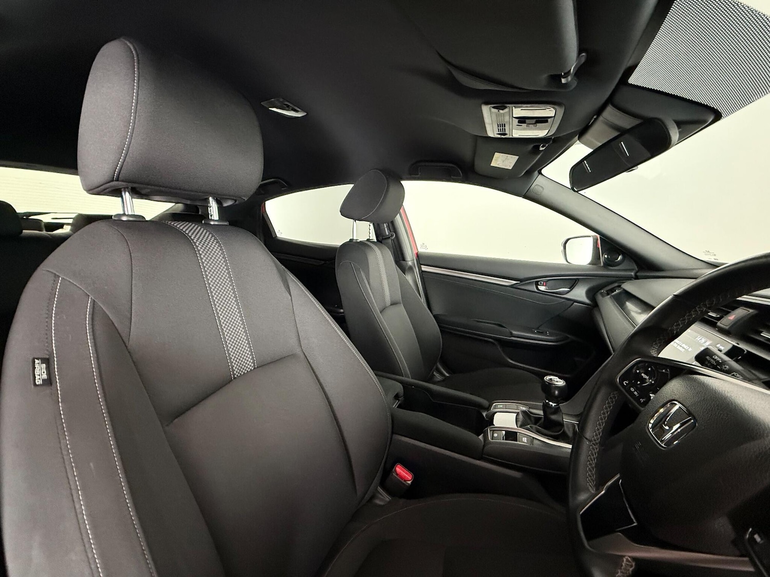 Used Honda Civic 2021 for sale - 76468299: Photo 16