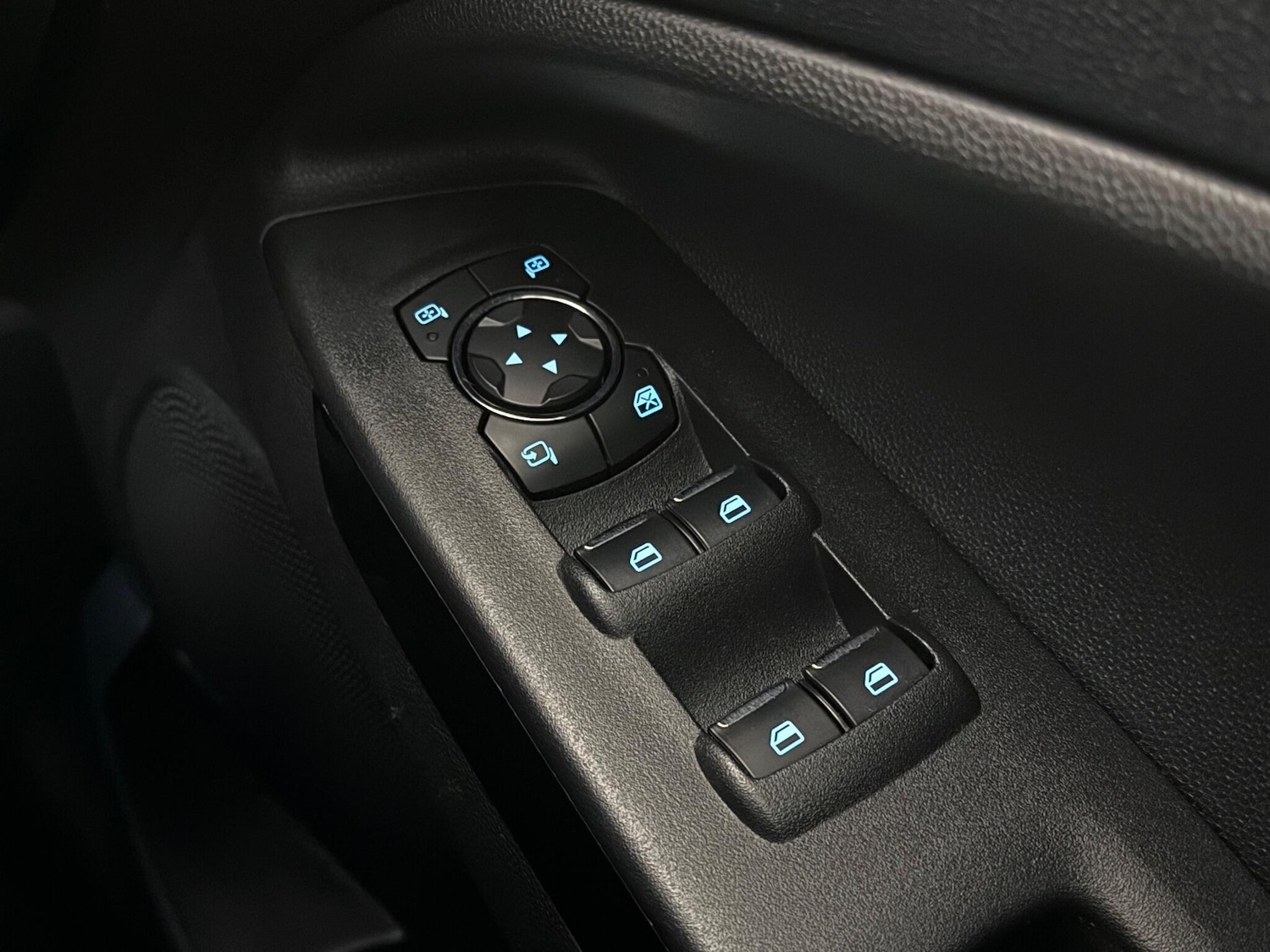 Used Ford Ecosport 2019 for sale - 77181114: Photo 31