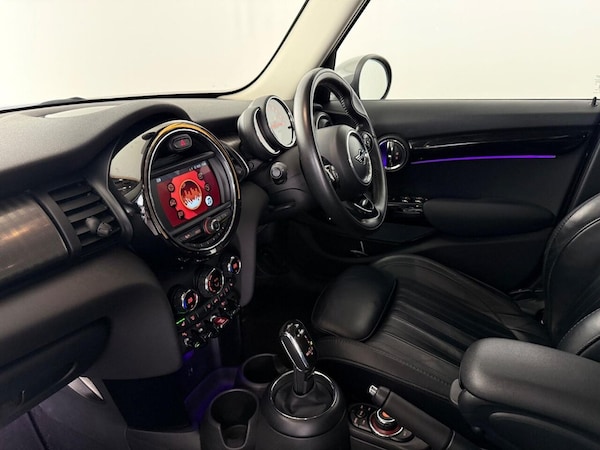 Used MINI Hatch 2019 for sale - 76185459: Photo 16