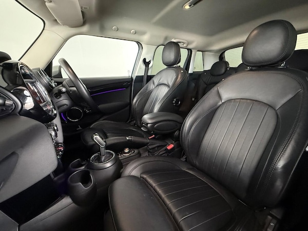 Used MINI Hatch 2019 for sale - 76185459: Photo 17