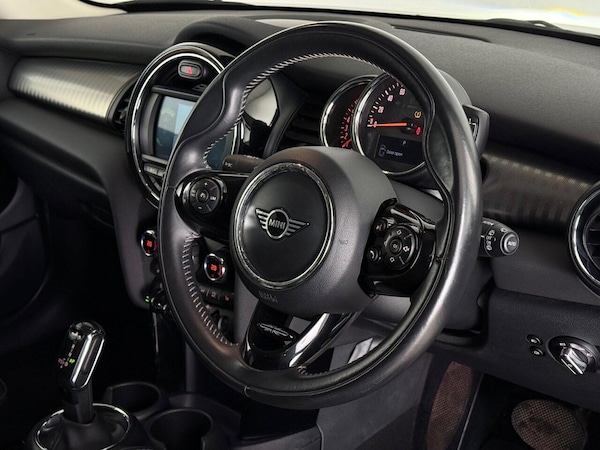 Used MINI Hatch 2019 for sale - 76185459: Photo 24