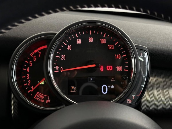 Used MINI Hatch 2019 for sale - 76185459: Photo 26