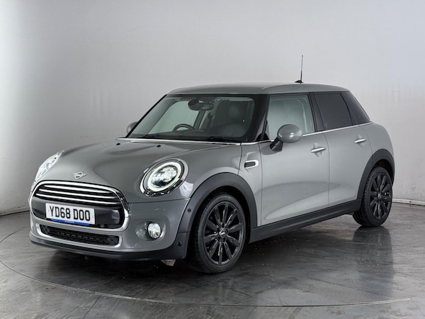Used MINI Hatch 2019 for sale - 76185459: Photo 3