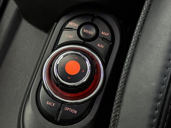 Used MINI Hatch 2019 for sale - 76185459: Photo 41
