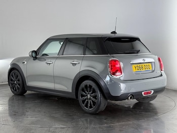 Used MINI Hatch 2019 for sale - 76185459: Photo 4