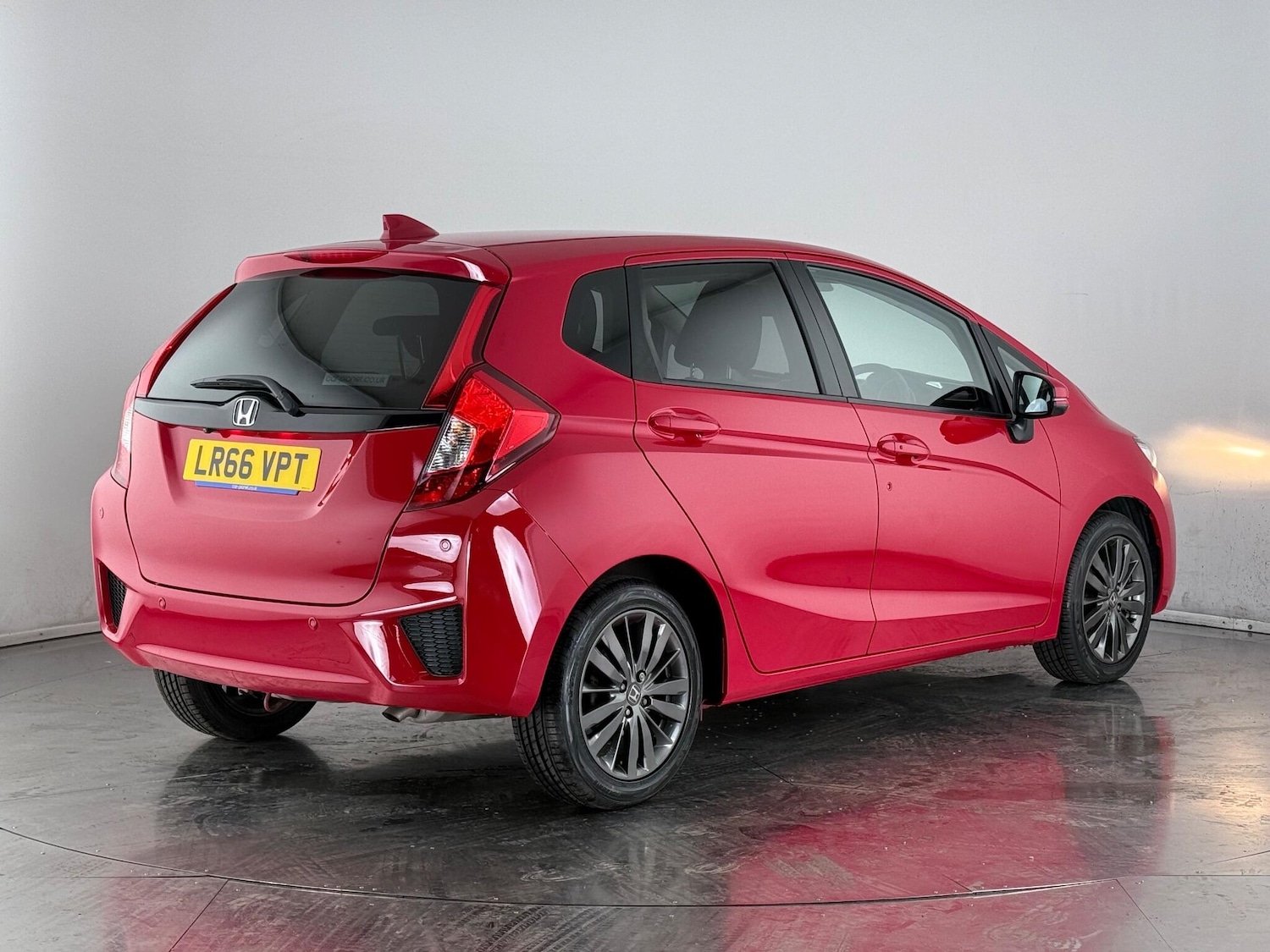 Used Honda Jazz 2016 for sale - 77217216: Photo 4