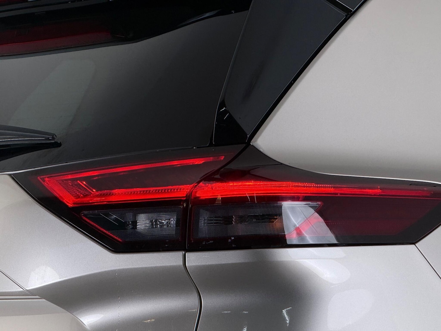 Used Nissan X-Trail 2023 for sale - 76468220: Photo 10