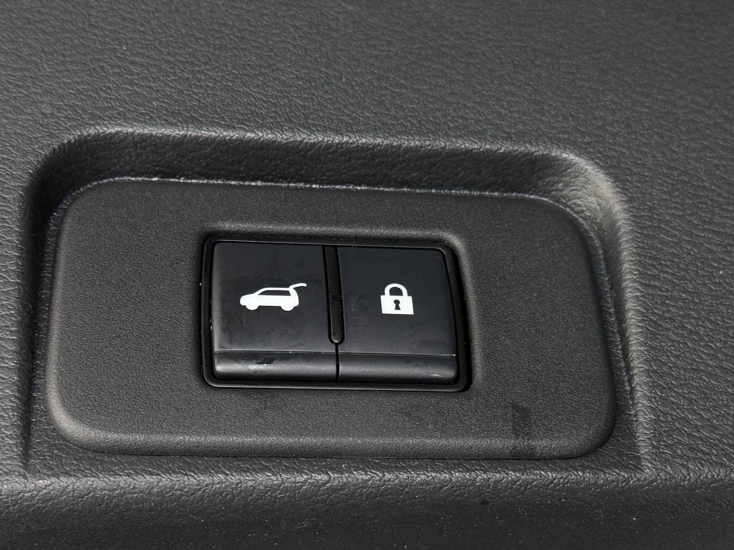 Used Nissan X-Trail 2023 for sale - 76468220: Photo 13