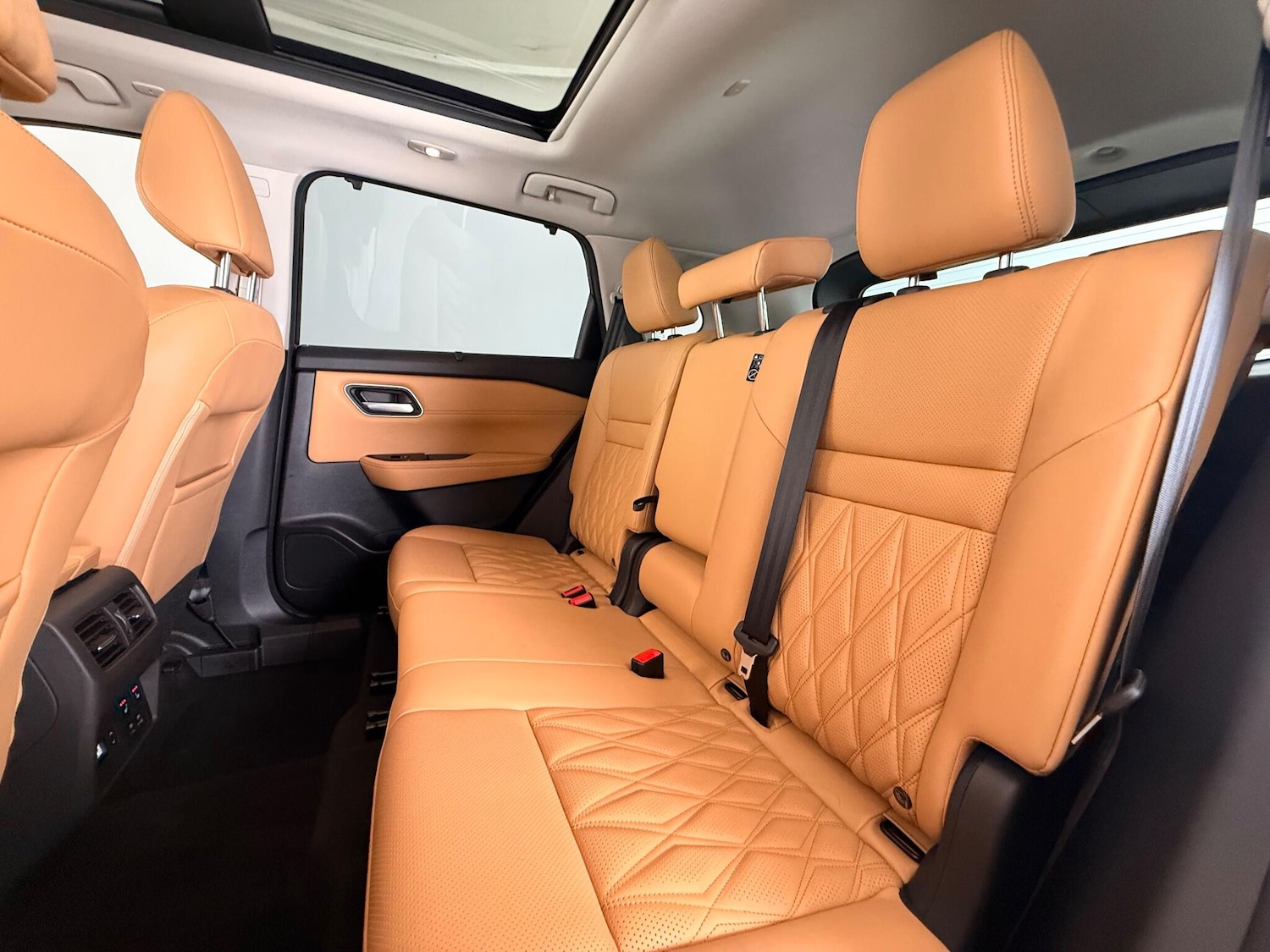 Used Nissan X-Trail 2023 for sale - 76468220: Photo 17