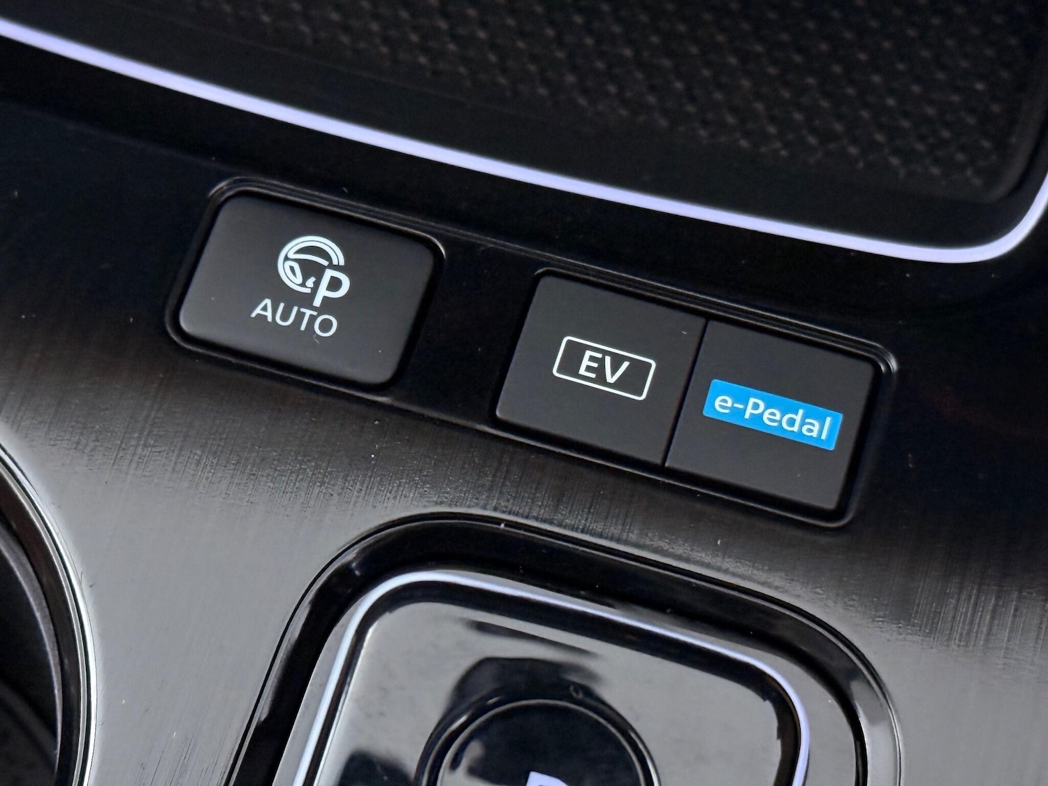 Used Nissan X-Trail 2023 for sale - 76468220: Photo 40