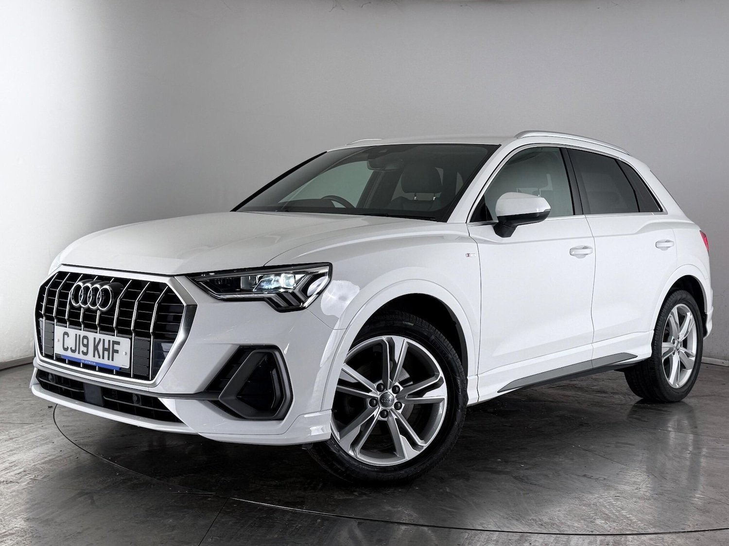 Used Audi Q3 2019 for sale - 77260442: Photo 38