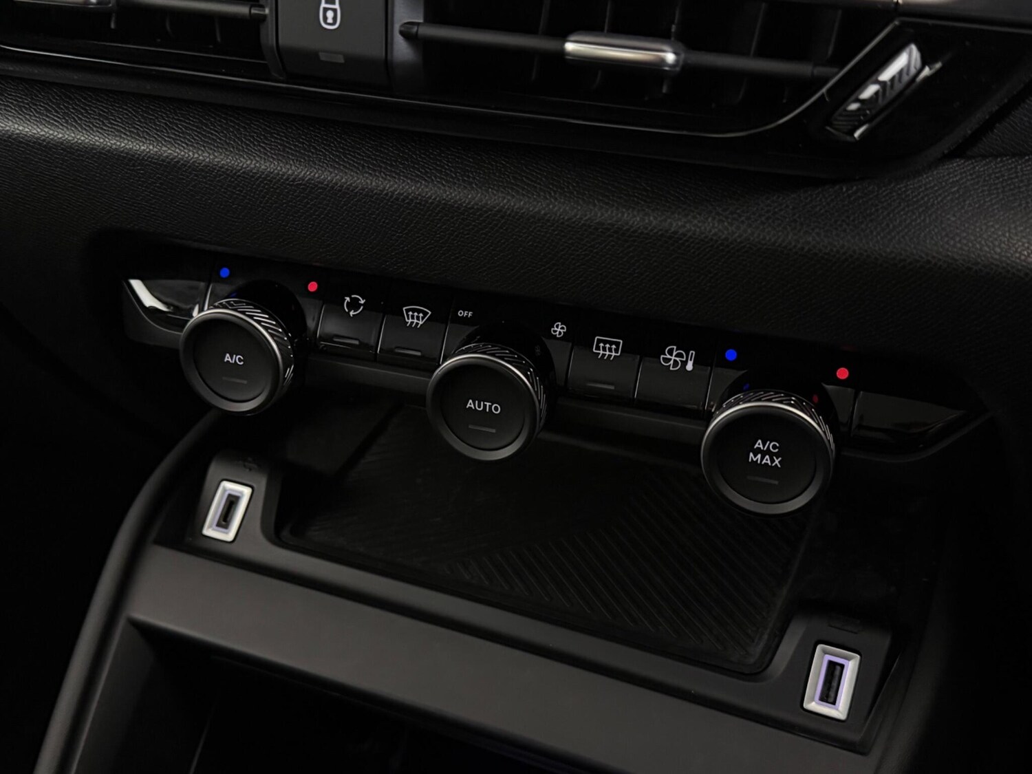 Used Citroen C4 2021 for sale - 77497643: Photo 34