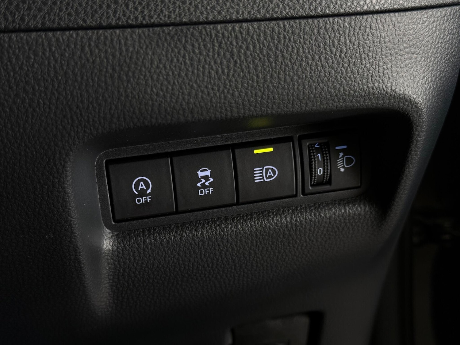 Used Toyota Aygo X 2023 for sale - 77222273: Photo 17