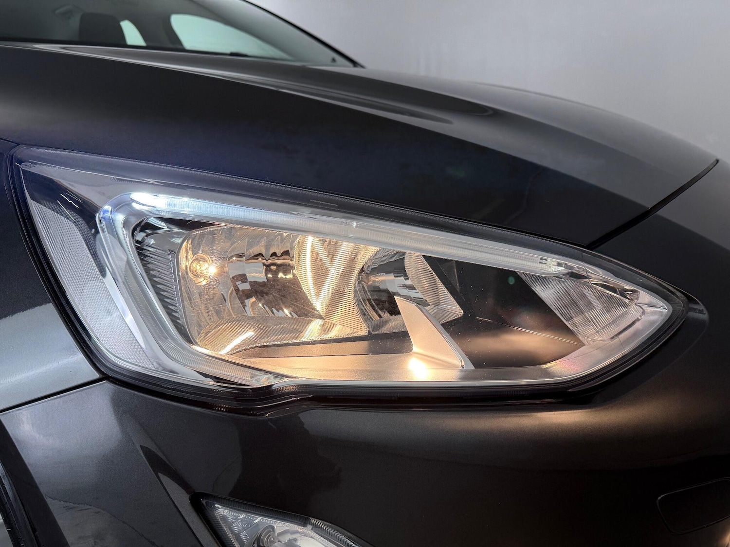 Used Ford Focus 2019 for sale - 76468685: Photo 8