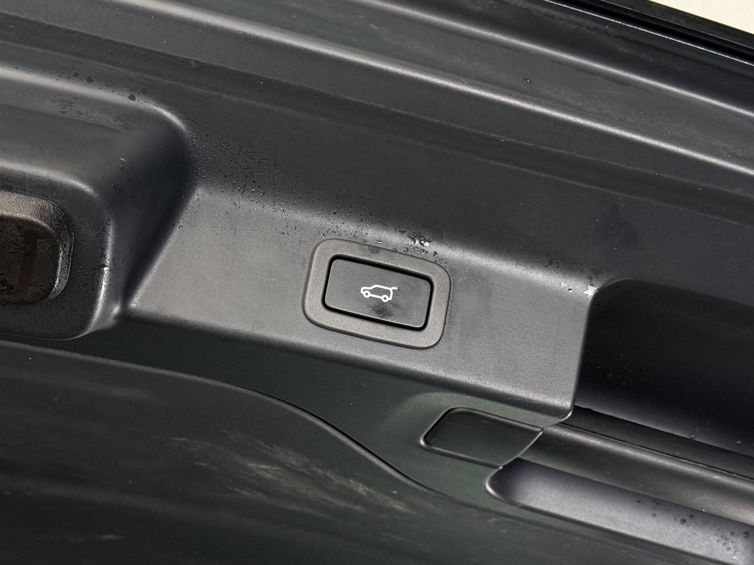 Used Jaguar F-Pace 2017 for sale - 76468737: Photo 13