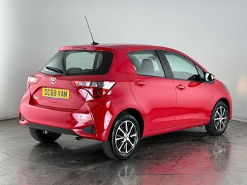 Used Toyota Yaris 2019 for sale - 75770976: Photo