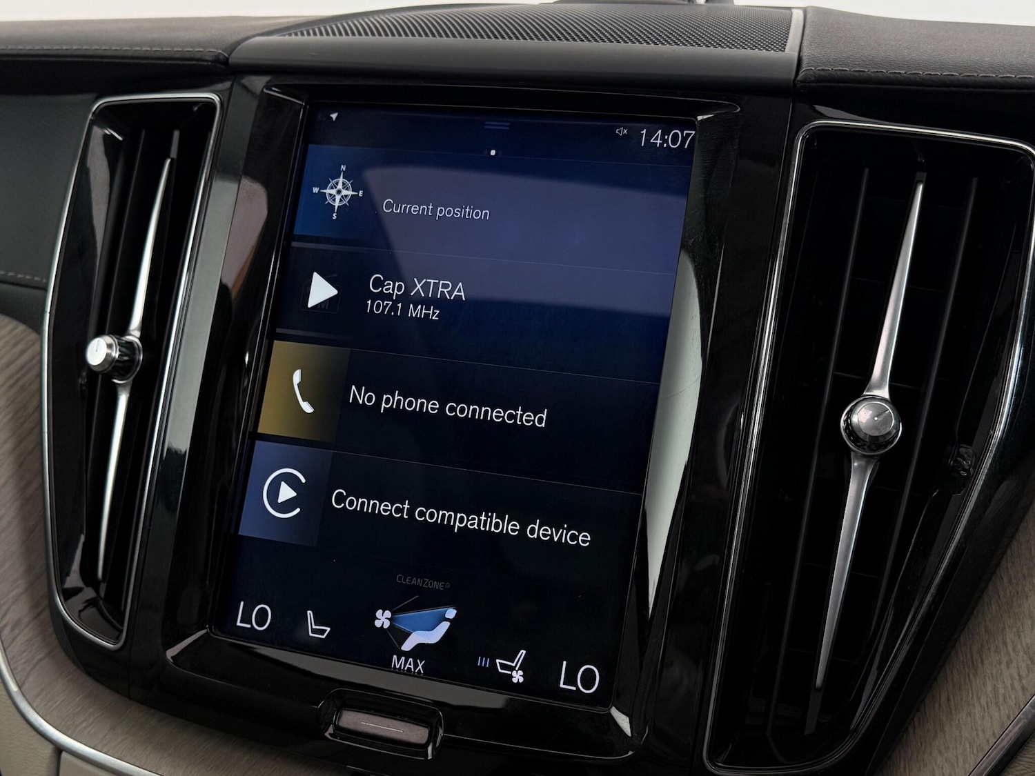 Used Volvo XC60 2017 for sale - 76468382: Photo 36