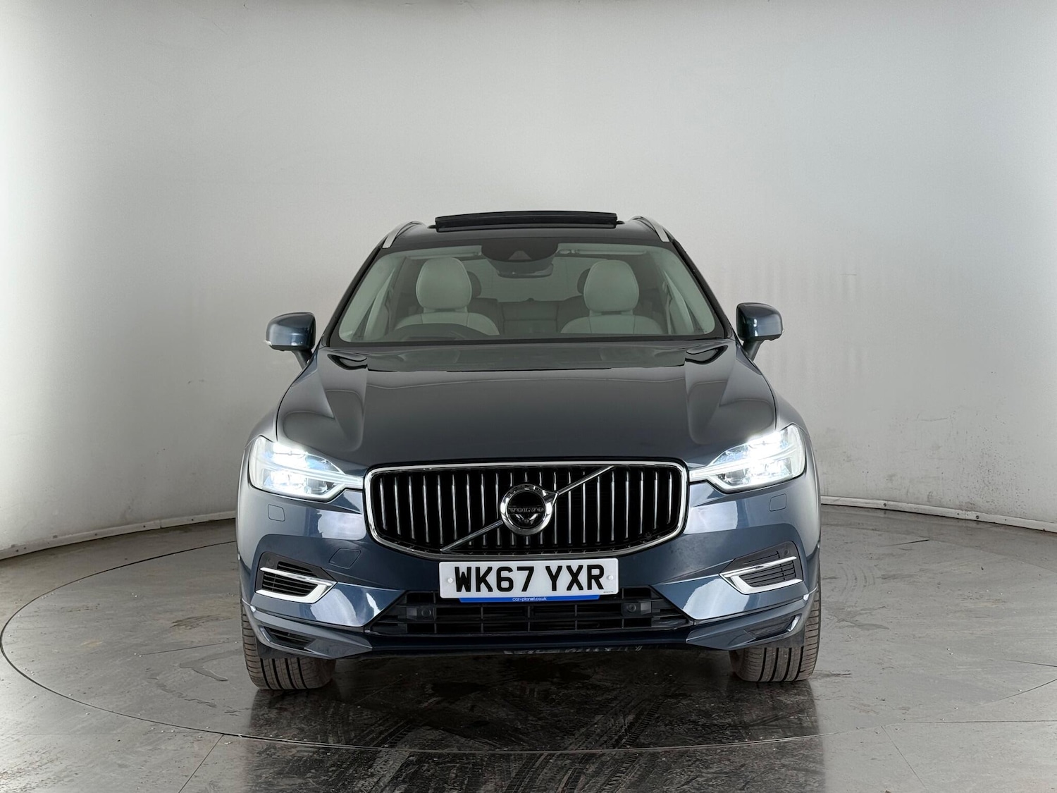 Used Volvo XC60 2017 for sale - 76468382: Photo 7