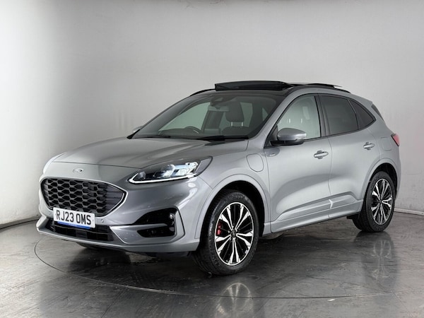 Used Ford Kuga 2023 for sale - 76223420: Photo 3