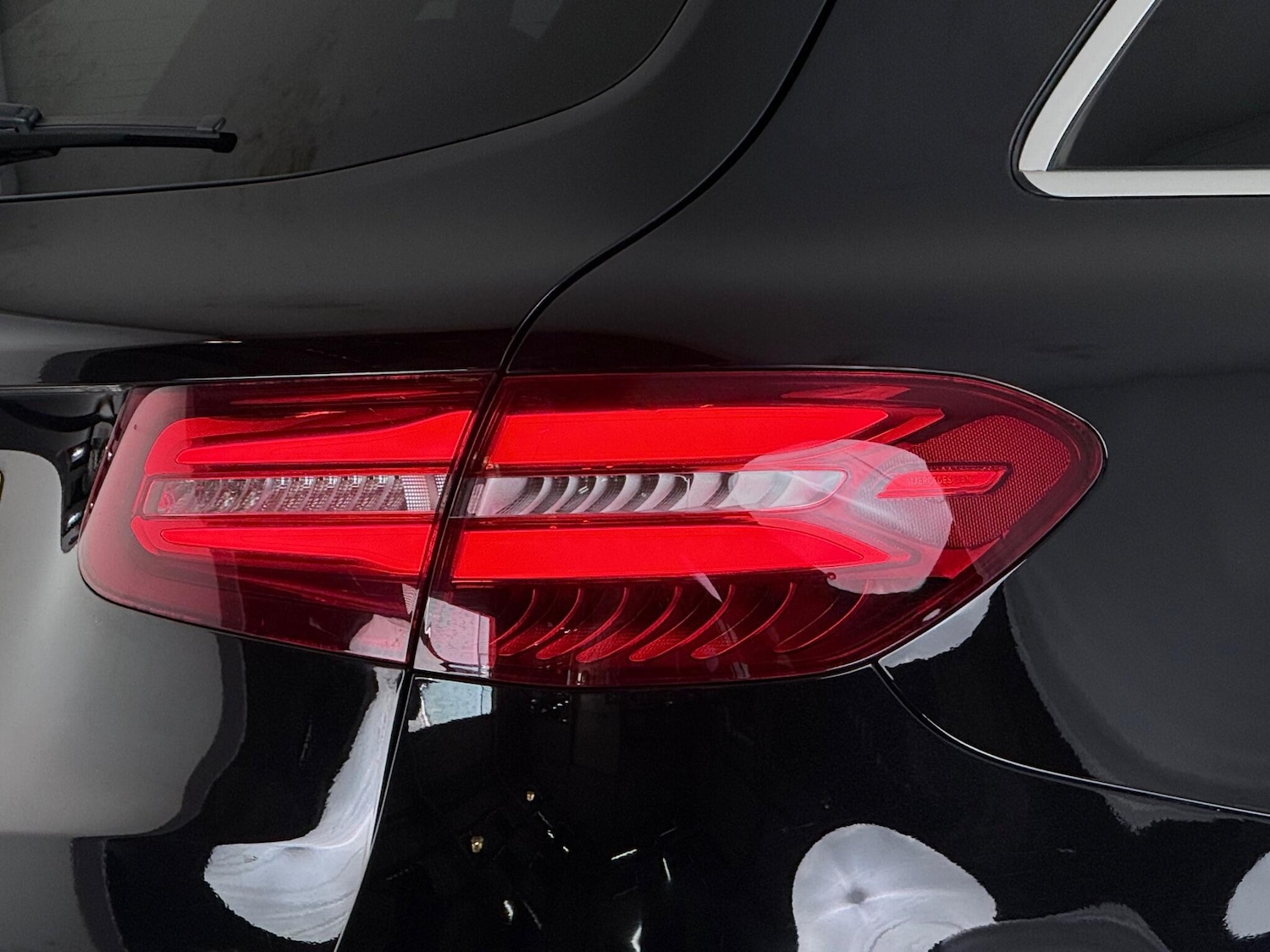 Used Mercedes-Benz GLC 2018 for sale - 76468105: Photo 12