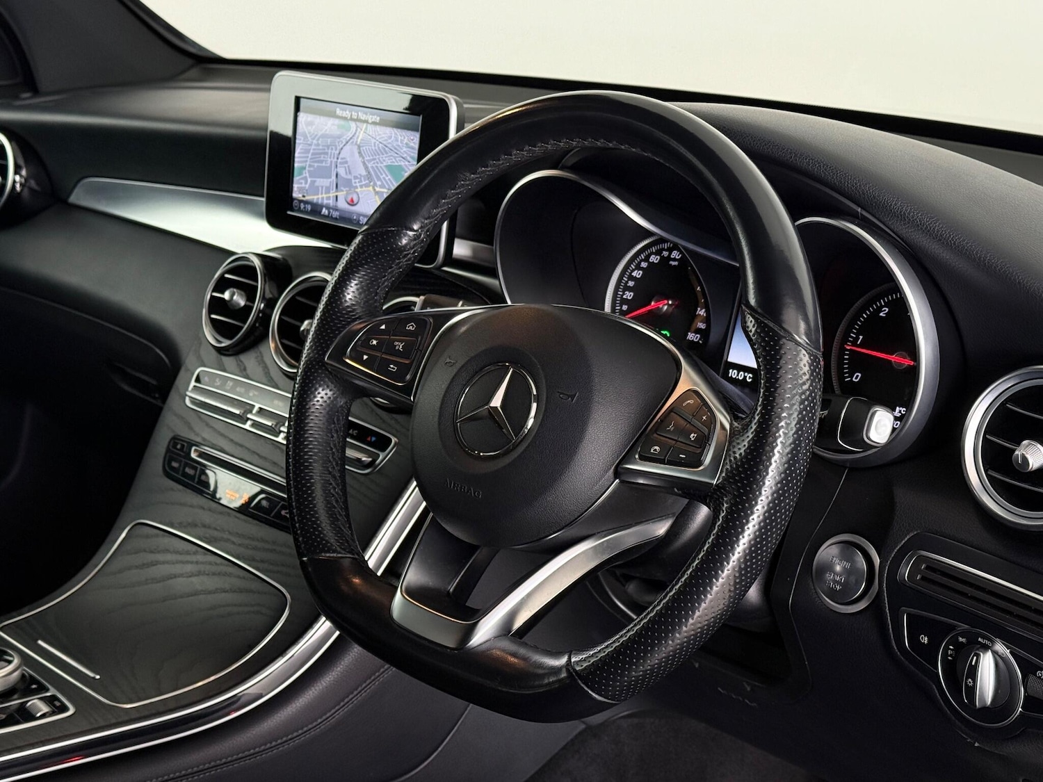 Used Mercedes-Benz GLC 2018 for sale - 76468105: Photo 27