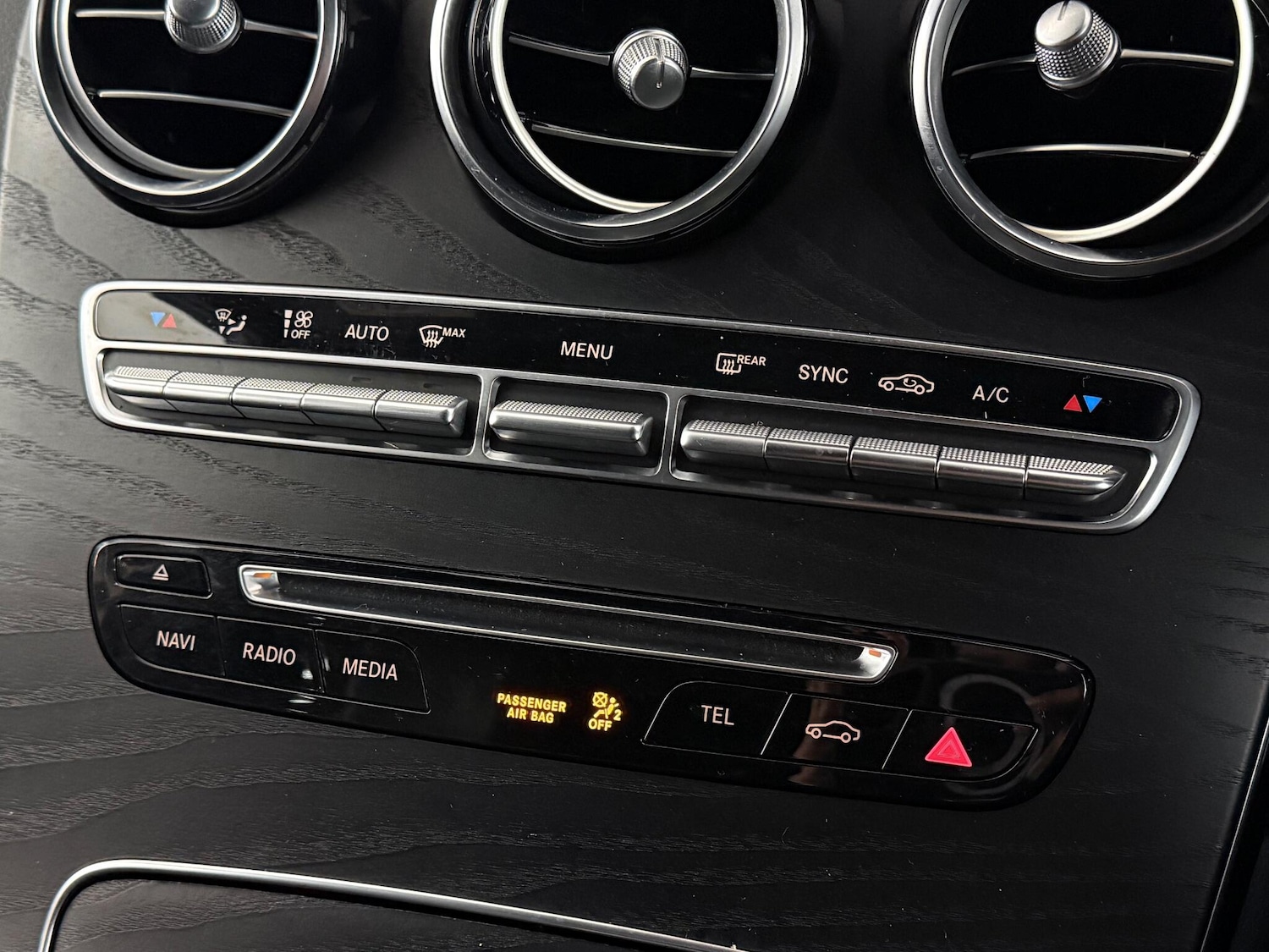 Used Mercedes-Benz GLC 2018 for sale - 76468105: Photo 39