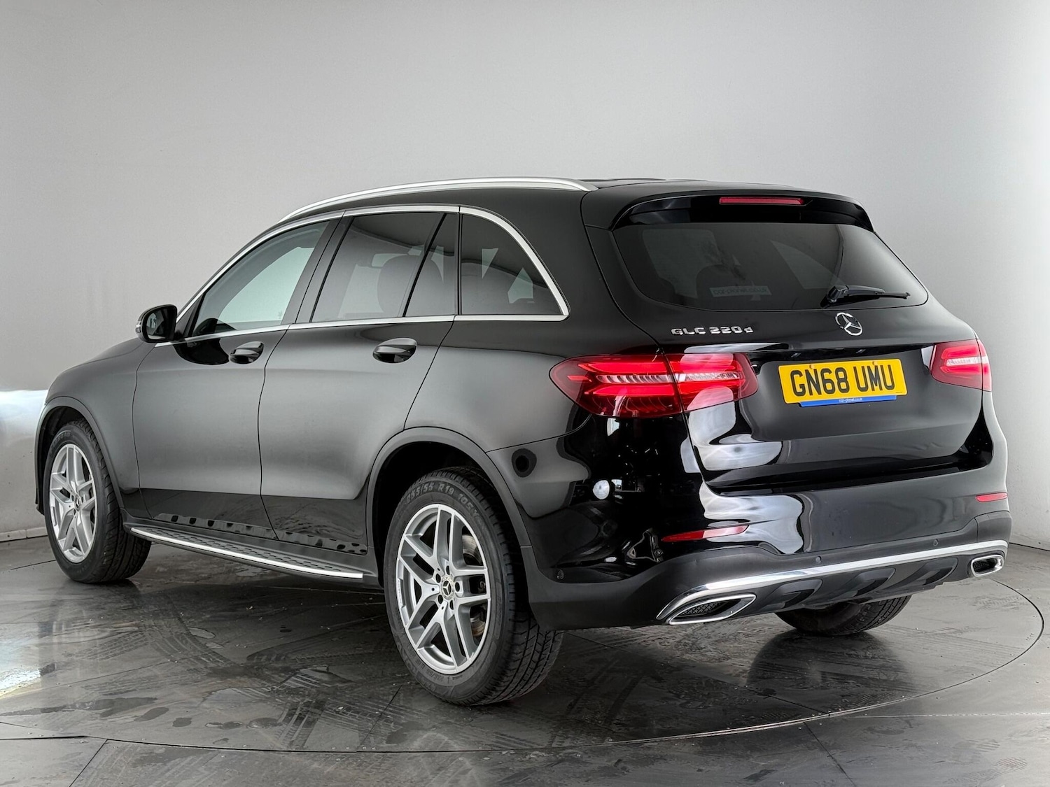 Used Mercedes-Benz GLC 2018 for sale - 76468105: Photo 5